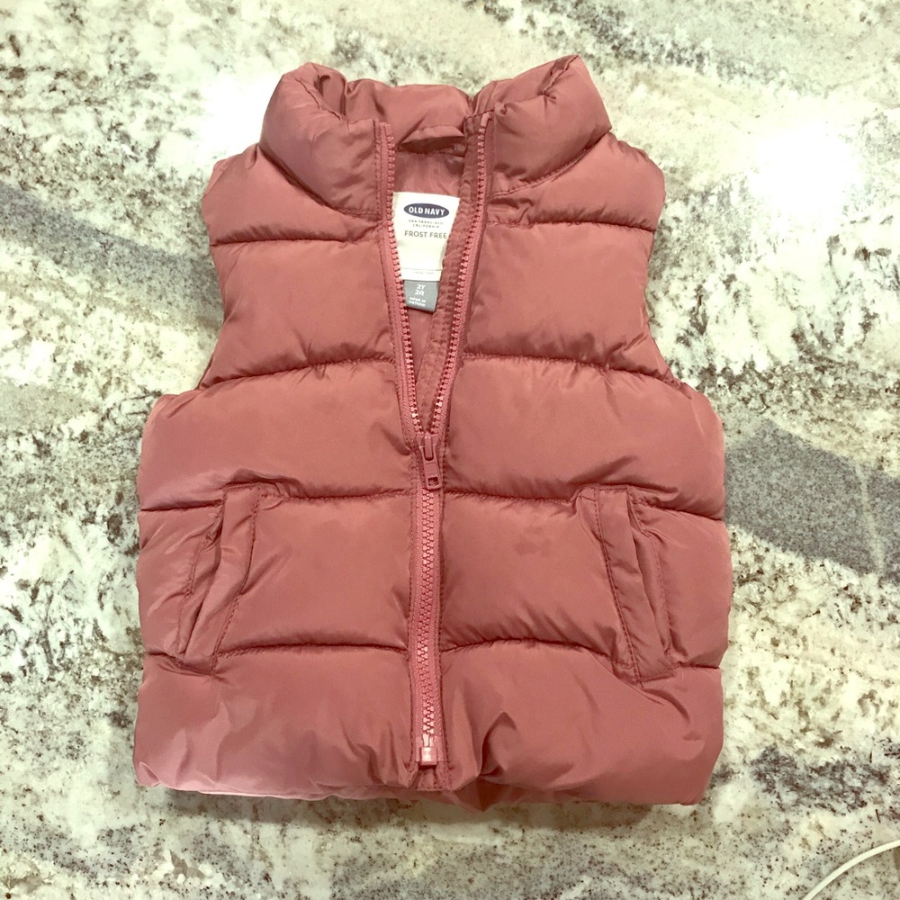 2T Old Navy Puffer Vest